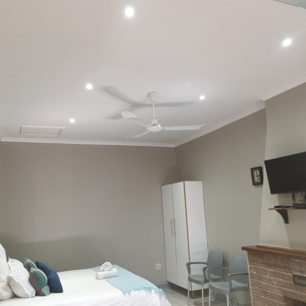 Intaka Guesthouse Hummingbird Room 2